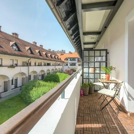 Fine Ziherlova Apartma Ljubljana